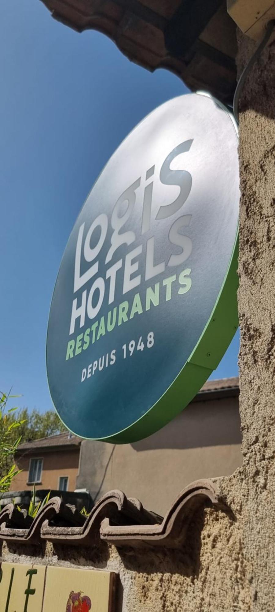 Hotel Logis Le Saint Marc 3*