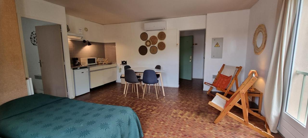 Logis Le Saint Marc Hotel Mollans-sur-Ouvèze