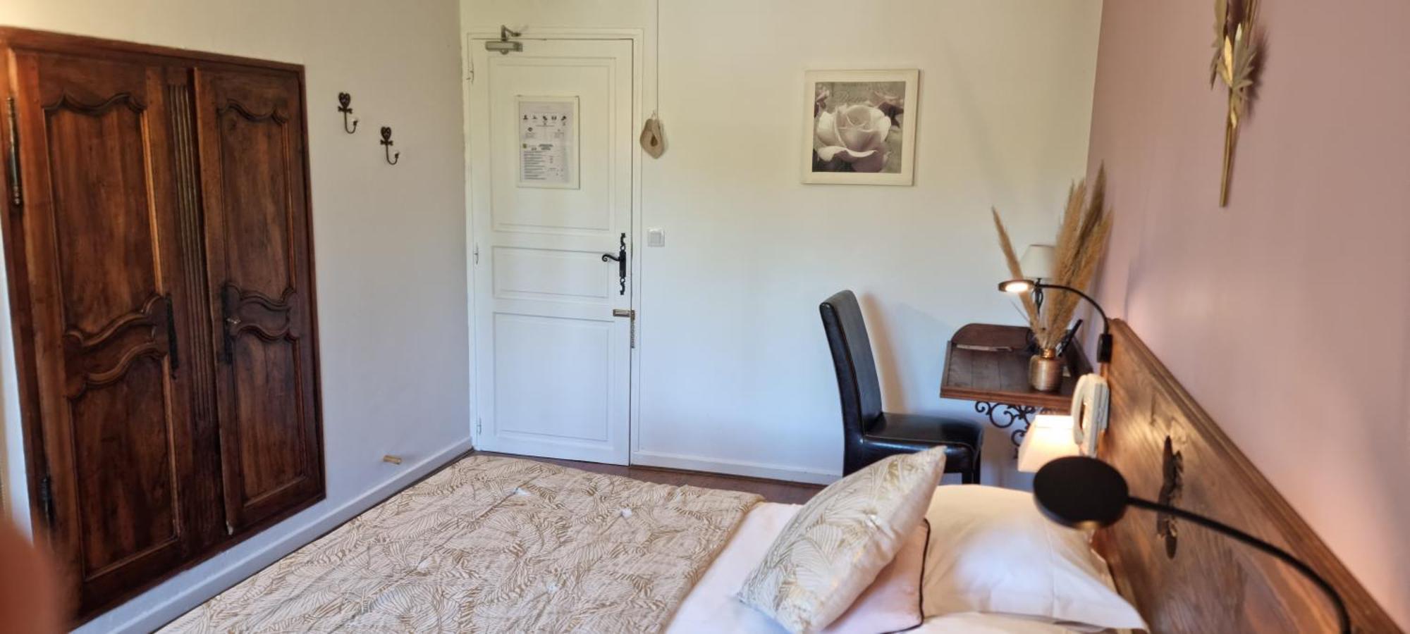 Hotel Logis Le Saint Marc Mollans-sur-Ouvèze
