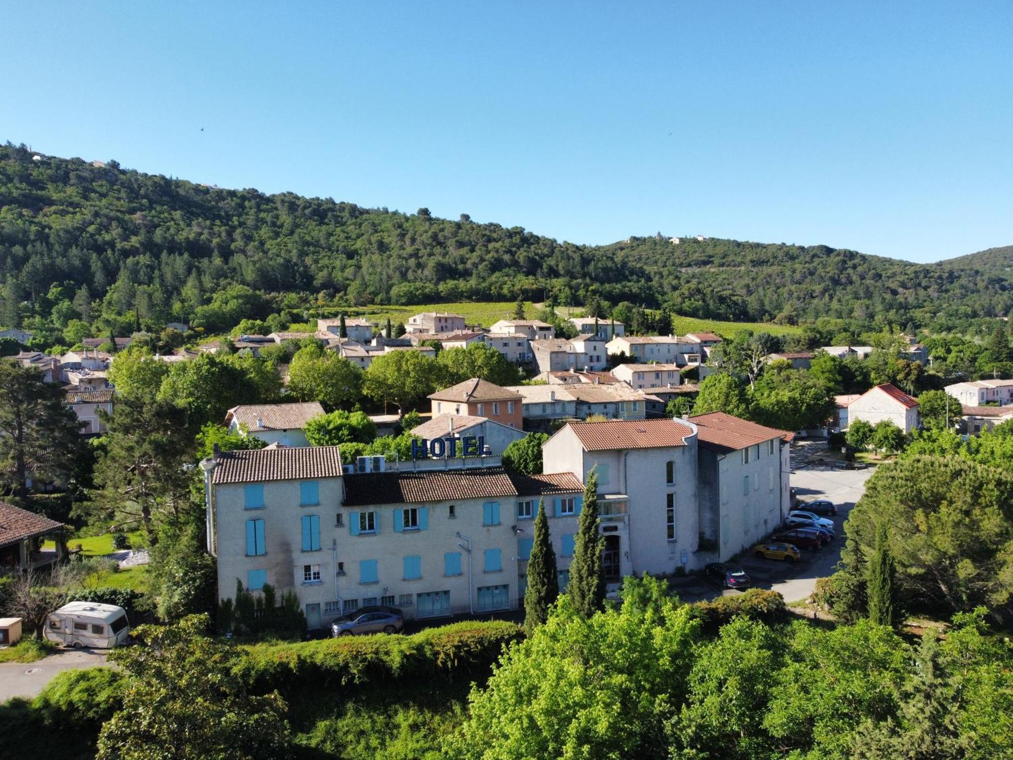 Logis Le Saint Marc Hotel